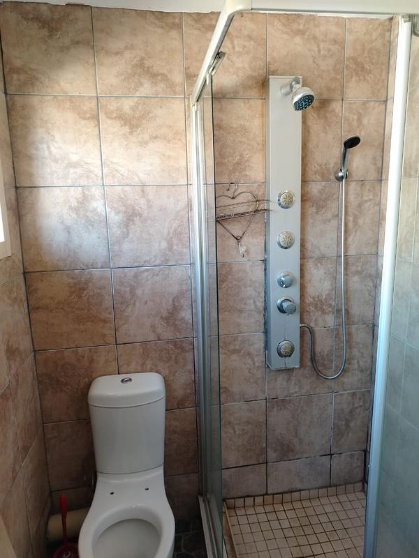 4 Bedroom Property for Sale in Lenasia South Gauteng