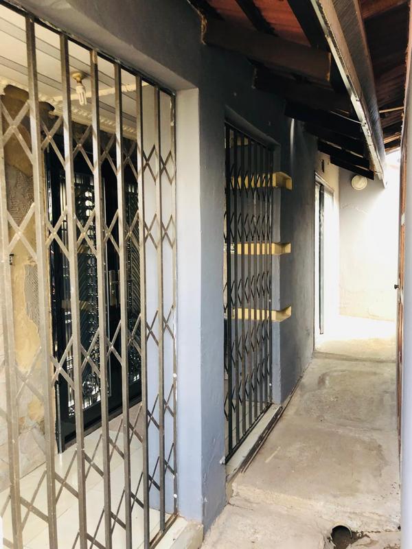 3 Bedroom Property for Sale in Orange Farm Gauteng