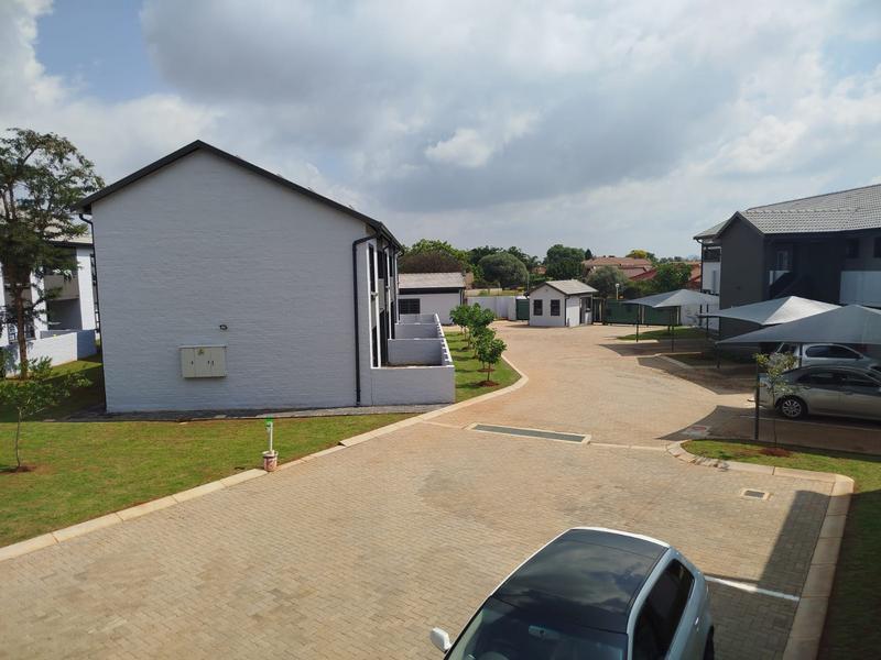To Let 2 Bedroom Property for Rent in Annlin Gauteng