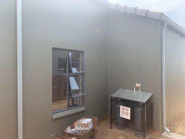 To Let 3 Bedroom Property for Rent in South Hills Gauteng