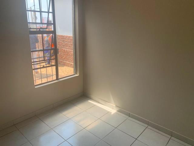 To Let 3 Bedroom Property for Rent in South Hills Gauteng