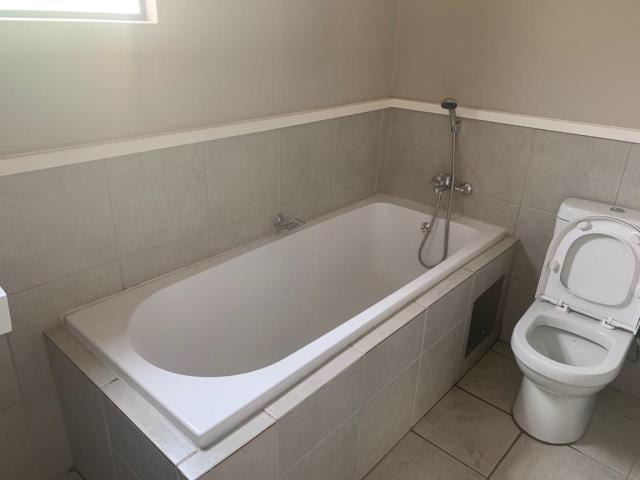 To Let 3 Bedroom Property for Rent in South Hills Gauteng