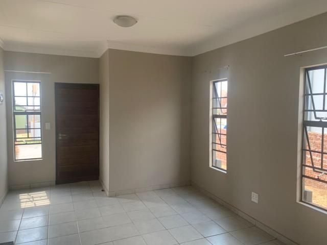 To Let 3 Bedroom Property for Rent in South Hills Gauteng