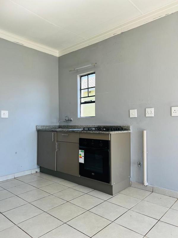 To Let 3 Bedroom Property for Rent in South Hills Gauteng