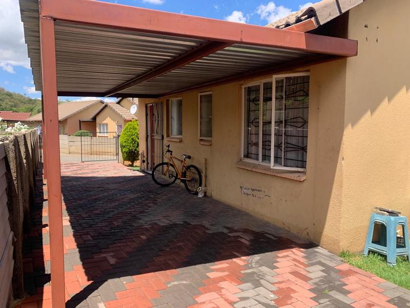 2 Bedroom Property for Sale in Naturena Gauteng