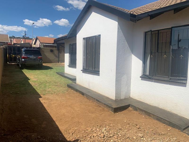 3 Bedroom Property for Sale in Naturena Gauteng