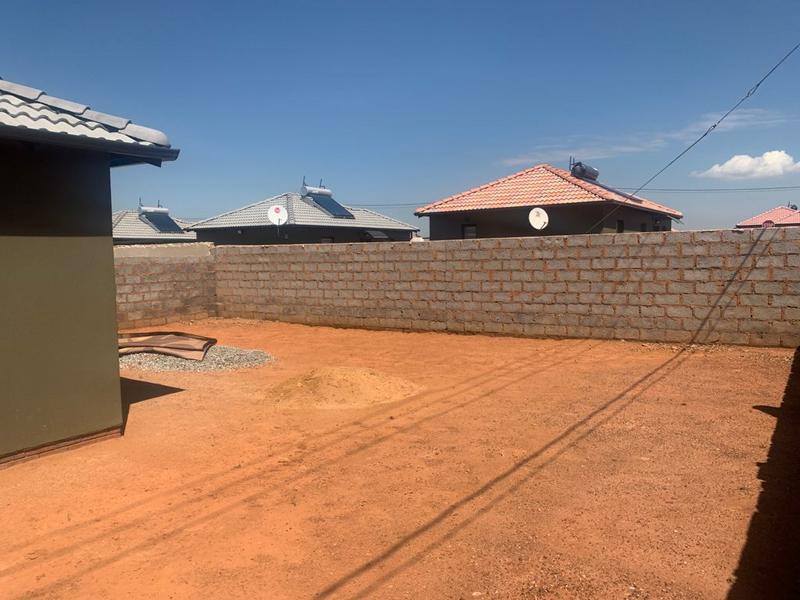 3 Bedroom Property for Sale in Protea Glen Gauteng