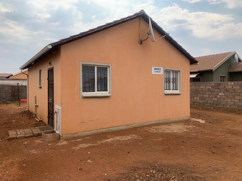 2 Bedroom Property for Sale in Protea Glen Gauteng
