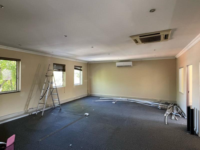 To Let commercial Property for Rent in Die Hoewes Gauteng