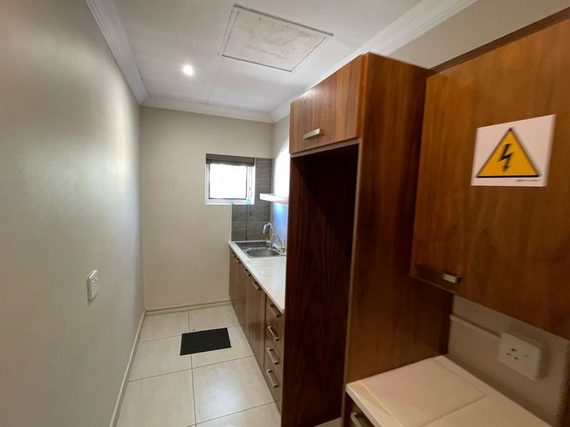 To Let commercial Property for Rent in Die Hoewes Gauteng