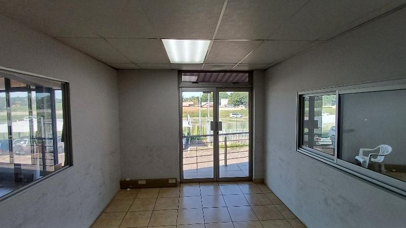 To Let commercial Property for Rent in Hennopspark Gauteng