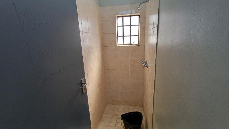 To Let commercial Property for Rent in Hennopspark Gauteng
