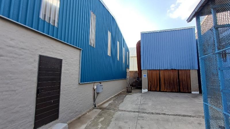 To Let commercial Property for Rent in Hennopspark Gauteng