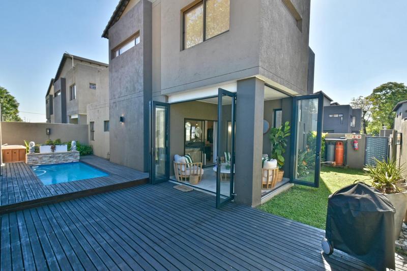 4 Bedroom Property for Sale in Ferndale Gauteng