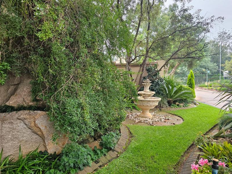 To Let 4 Bedroom Property for Rent in Zonnehoewe A H Gauteng