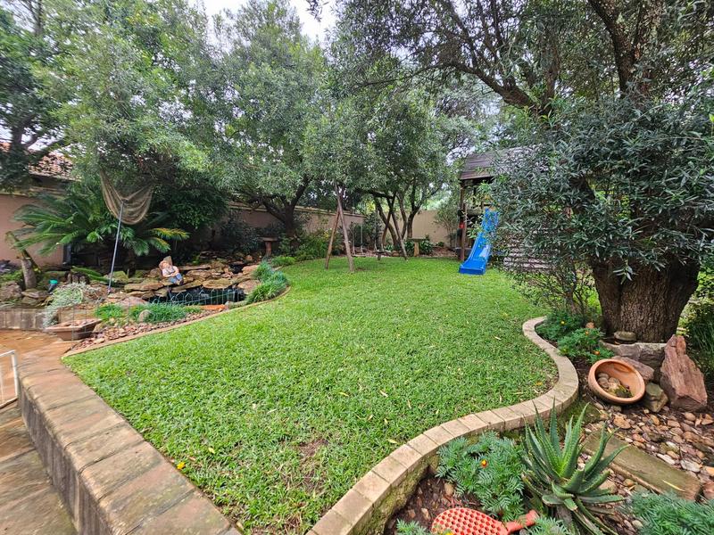 To Let 4 Bedroom Property for Rent in Zonnehoewe A H Gauteng