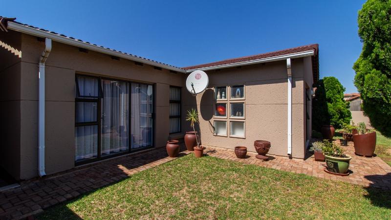 3 Bedroom Property for Sale in Bergbron Gauteng