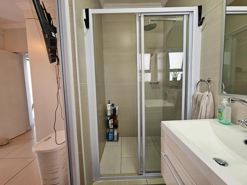 2 Bedroom Property for Sale in Wilgeheuwel Gauteng