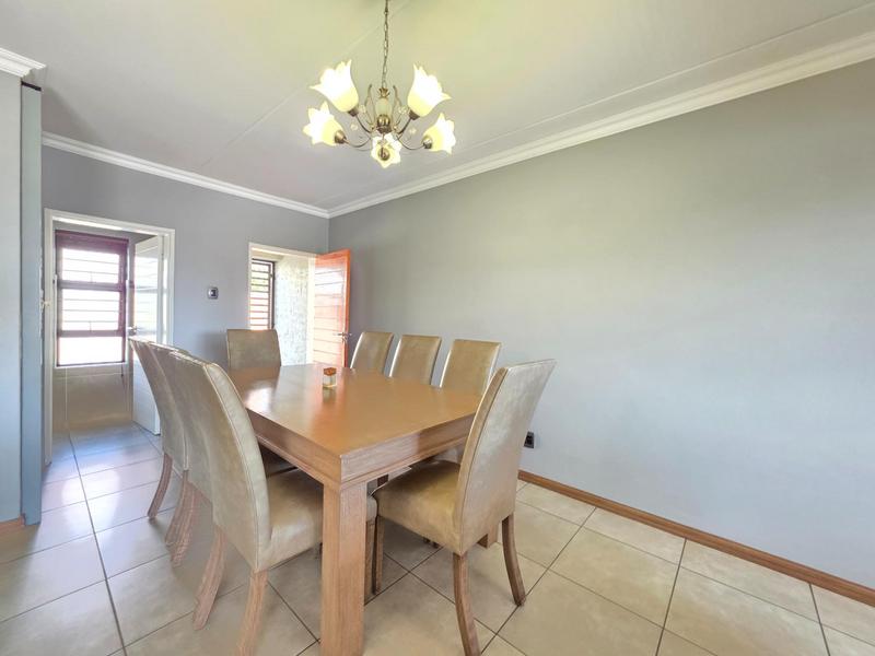 3 Bedroom Property for Sale in Honeydew Ridge Gauteng