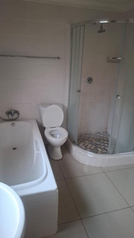 4 Bedroom Property for Sale in The Orchards Gauteng