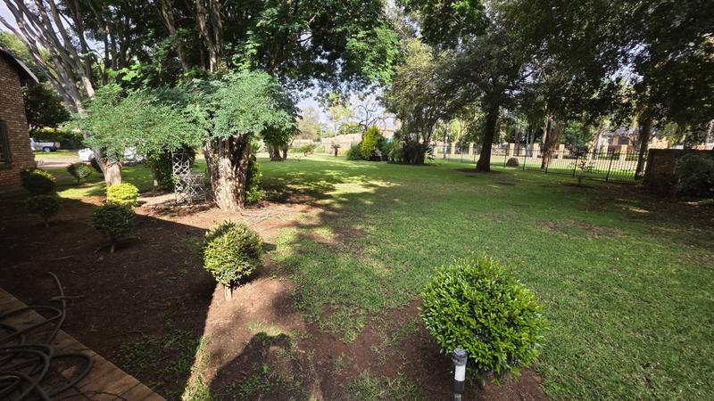 4 Bedroom Property for Sale in Montana Tuine Gauteng