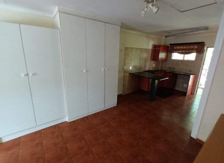 1 Bedroom Property for Sale in Rietfontein Gauteng