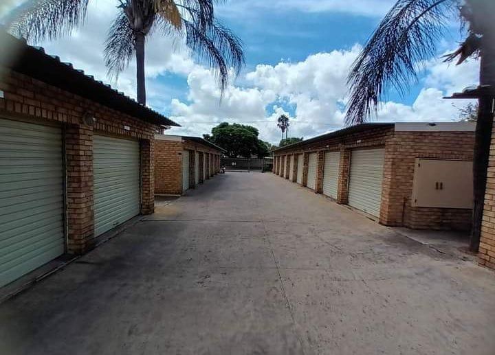 1 Bedroom Property for Sale in Rietfontein Gauteng