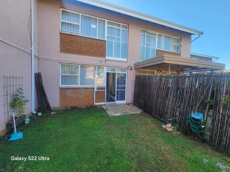 2 Bedroom Property for Sale in Brackenhurst Gauteng