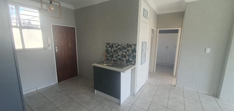 2 Bedroom Property for Sale in New Redruth Gauteng