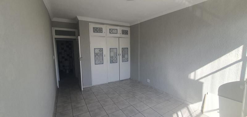 2 Bedroom Property for Sale in New Redruth Gauteng
