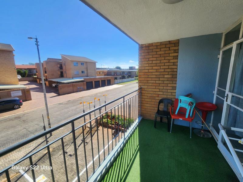 2 Bedroom Property for Sale in New Redruth Gauteng