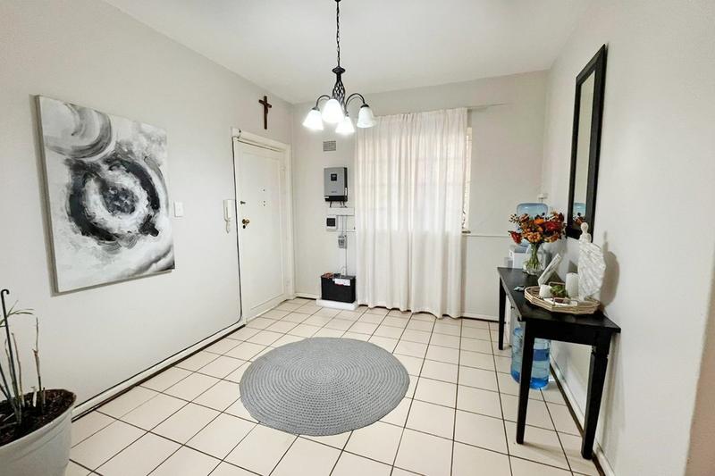 2 Bedroom Property for Sale in Illovo Gauteng