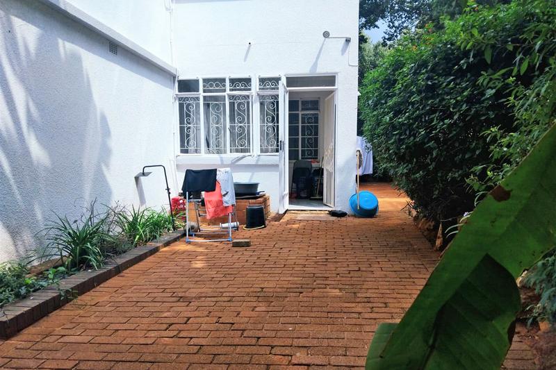 2 Bedroom Property for Sale in Illovo Gauteng