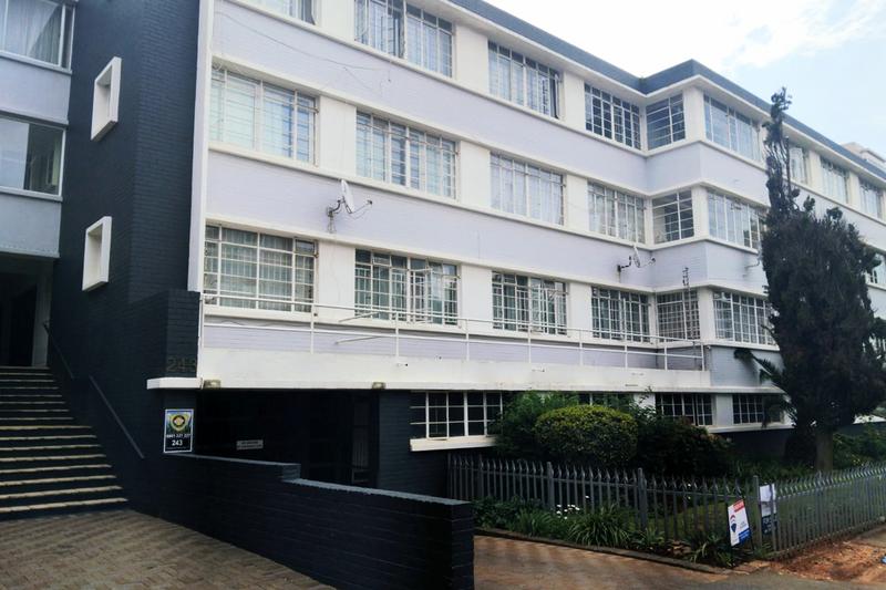2 Bedroom Property for Sale in Illovo Gauteng