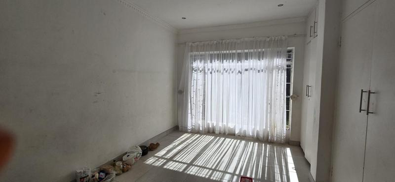 5 Bedroom Property for Sale in Elardus Park Gauteng