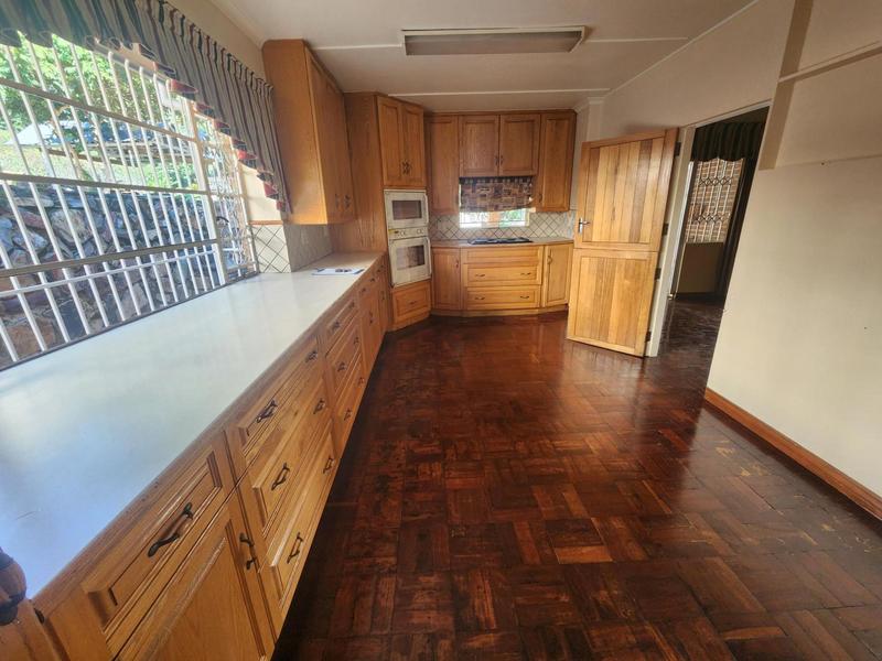 9 Bedroom Property for Sale in Muckleneuk Gauteng