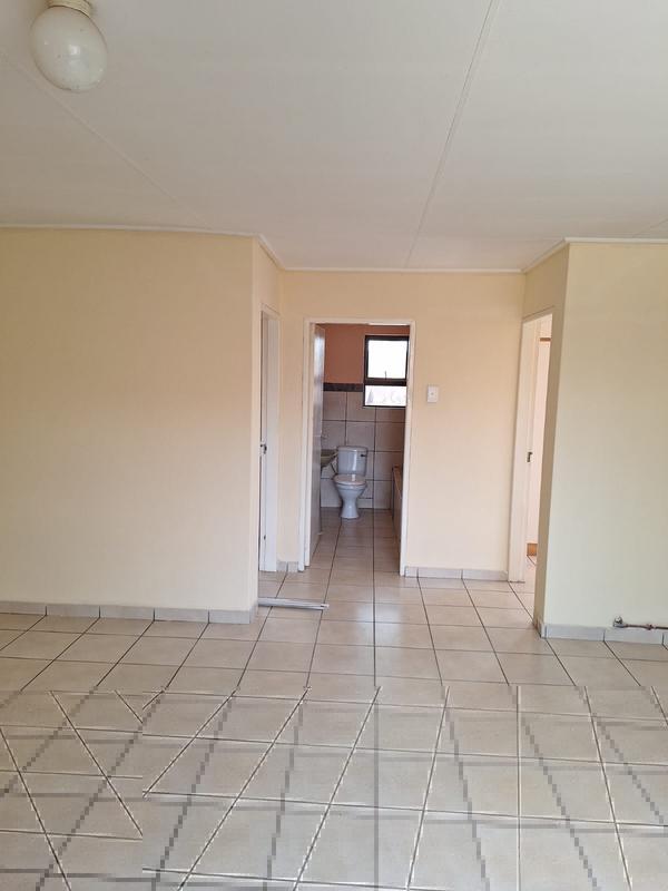 To Let 2 Bedroom Property for Rent in Kliprivier Gauteng