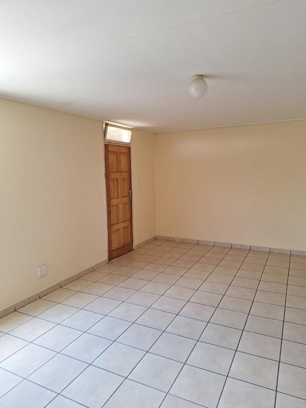 To Let 2 Bedroom Property for Rent in Kliprivier Gauteng