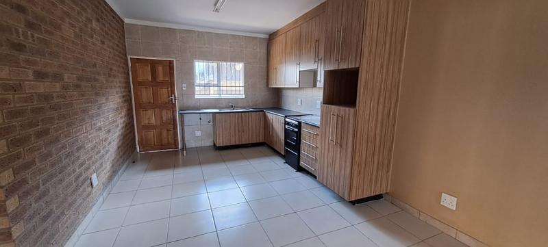 To Let 3 Bedroom Property for Rent in Erasmia Gauteng