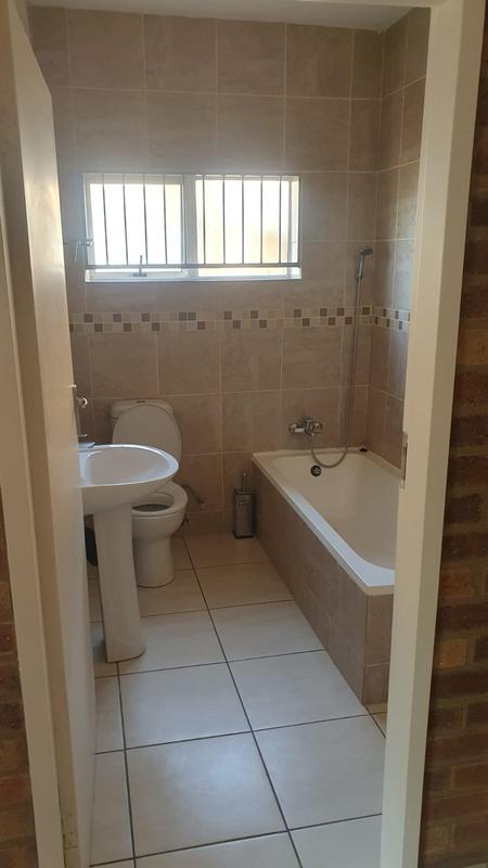 To Let 3 Bedroom Property for Rent in Erasmia Gauteng