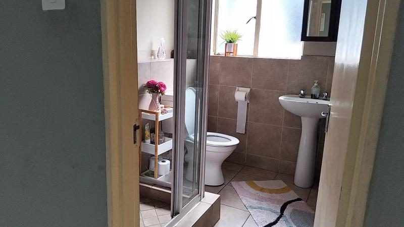 2 Bedroom Property for Sale in Birchleigh Gauteng