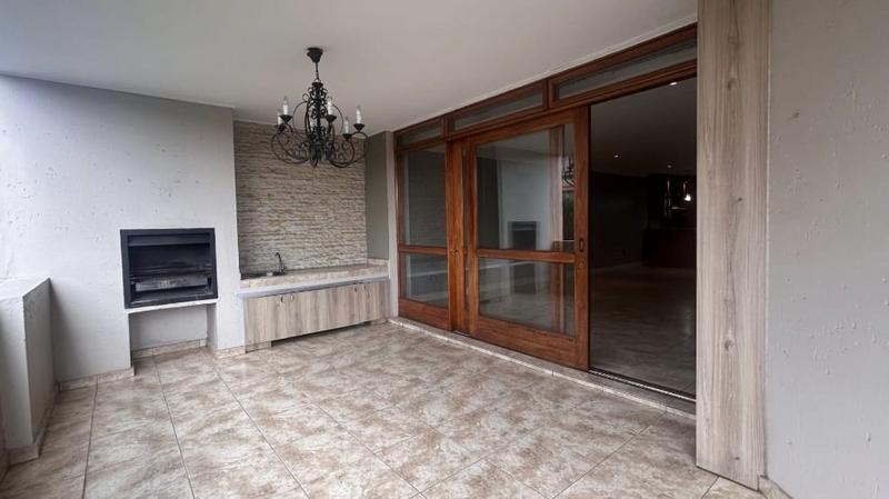 To Let 2 Bedroom Property for Rent in Bedfordview Gauteng