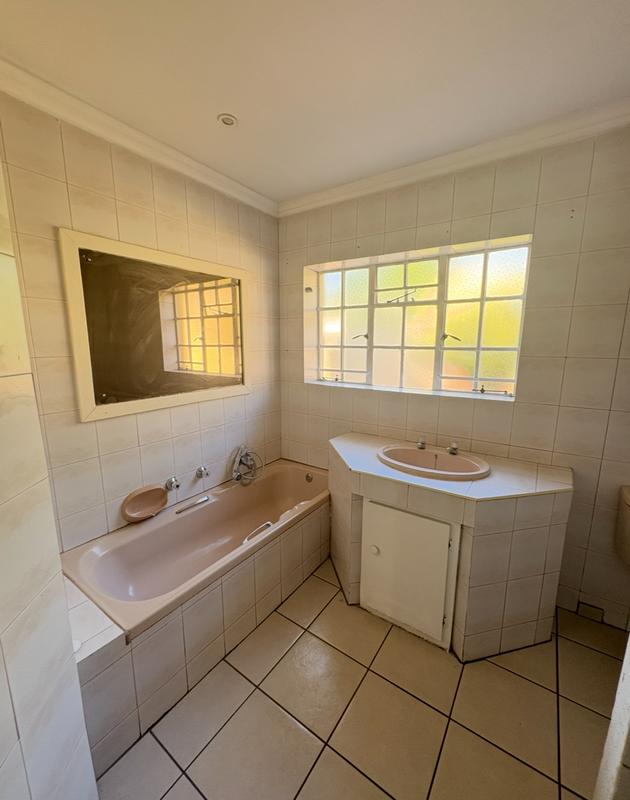 3 Bedroom Property for Sale in Bedfordview Gauteng
