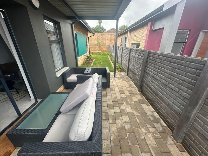 3 Bedroom Property for Sale in Amberfield Gauteng