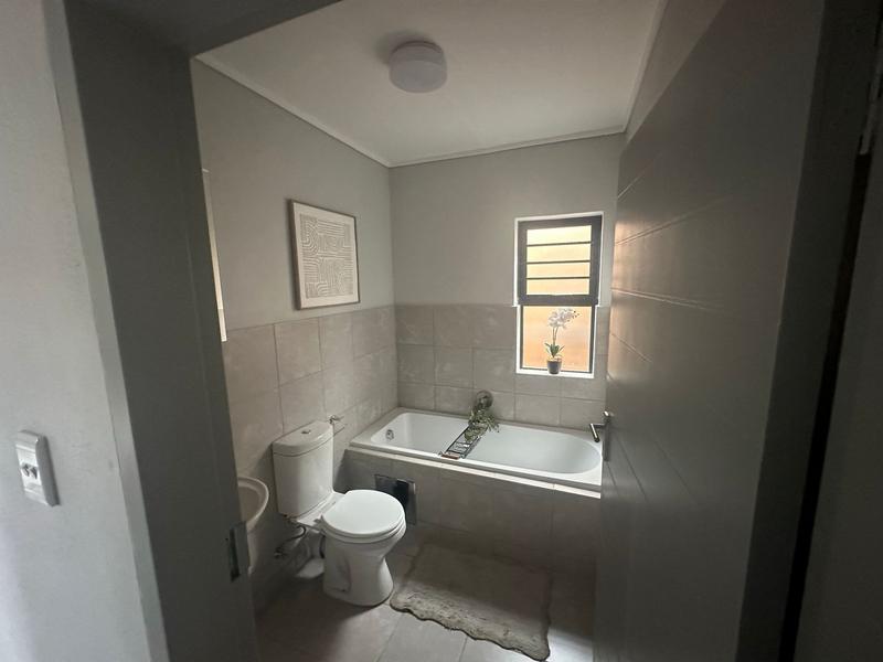 3 Bedroom Property for Sale in Amberfield Gauteng