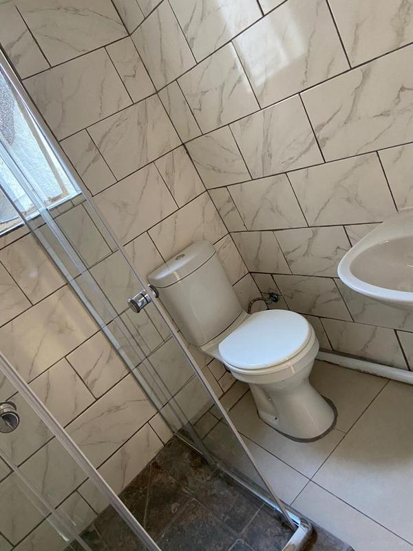 To Let 1 Bedroom Property for Rent in Eastleigh Gauteng