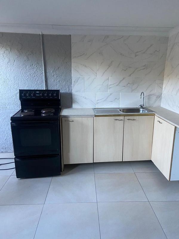 To Let 1 Bedroom Property for Rent in Eastleigh Gauteng