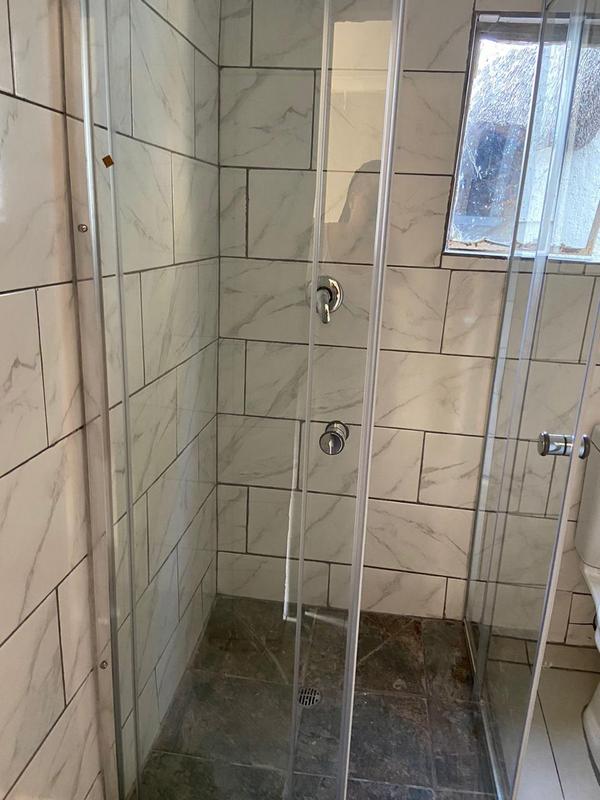 To Let 1 Bedroom Property for Rent in Eastleigh Gauteng