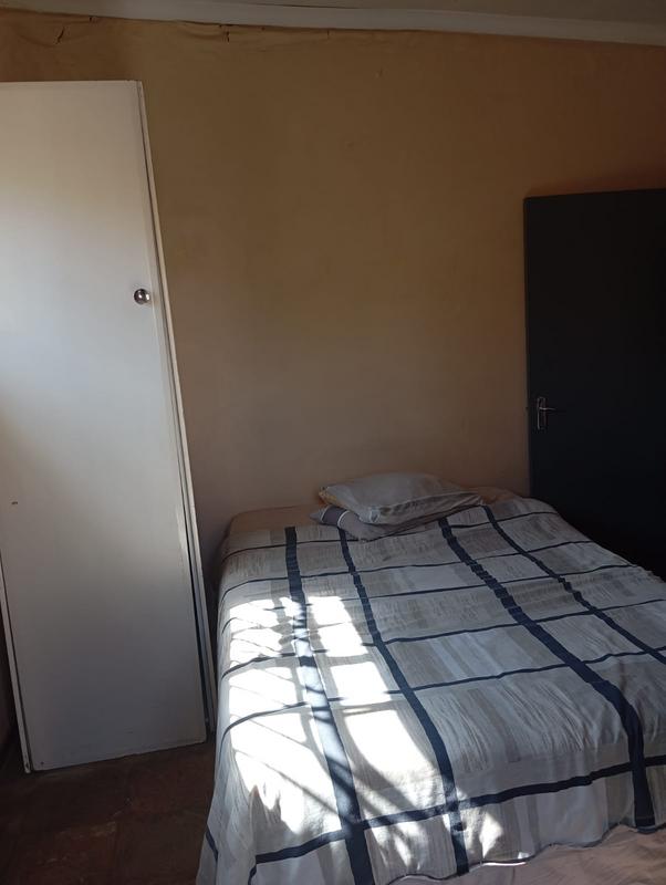 To Let 1 Bedroom Property for Rent in Primrose Hill Gauteng