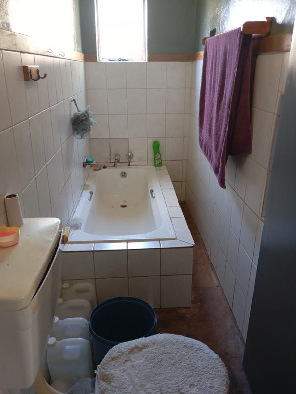 To Let 1 Bedroom Property for Rent in Primrose Hill Gauteng